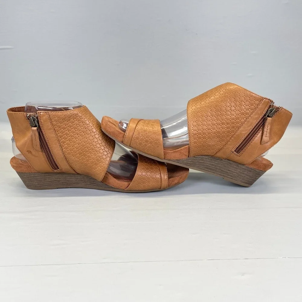 Rockport Cobb Hill Hollywood Wedge Sandals Womens Size 9 M Brown Leather Shoes